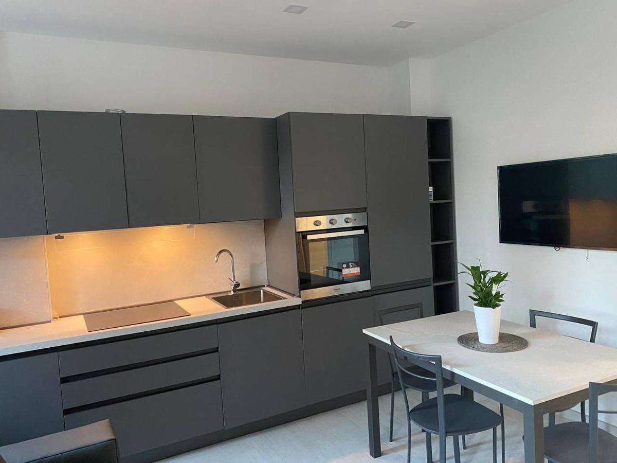 Dolce Riposo Apartment Cinisello Balsamo Bagian luar foto